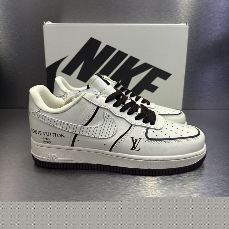 l**is V*t*n sneakers